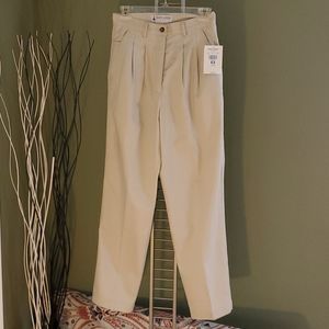 Marsh Landing Khakis for Women Size 8